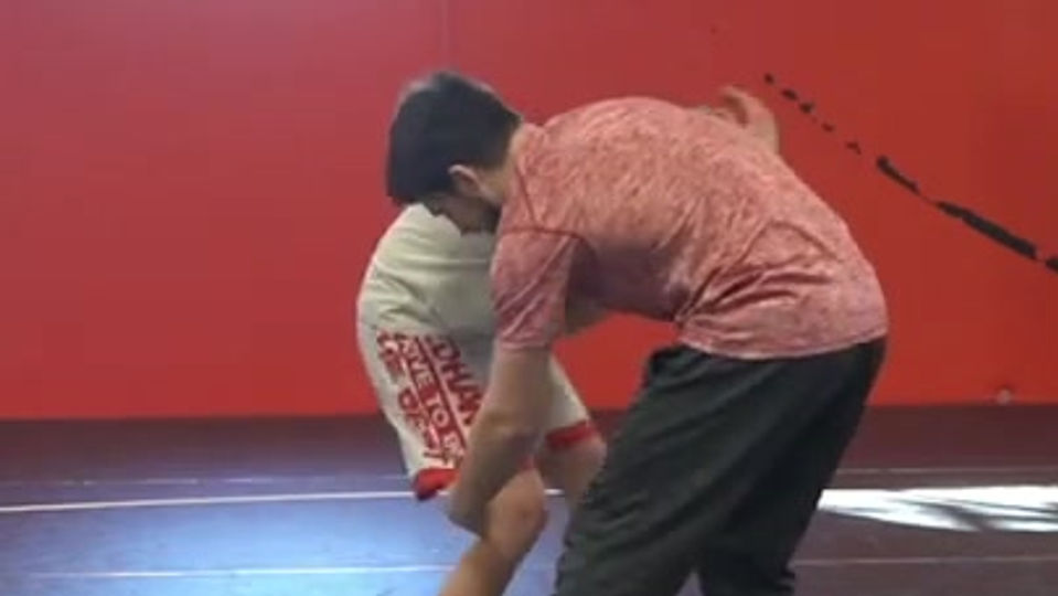 Arm Drag to a Far Sweep Single